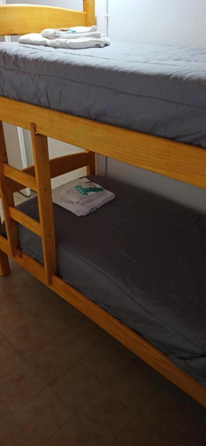 El Faro Hostel Пуэрто-Мадрин Экстерьер фото