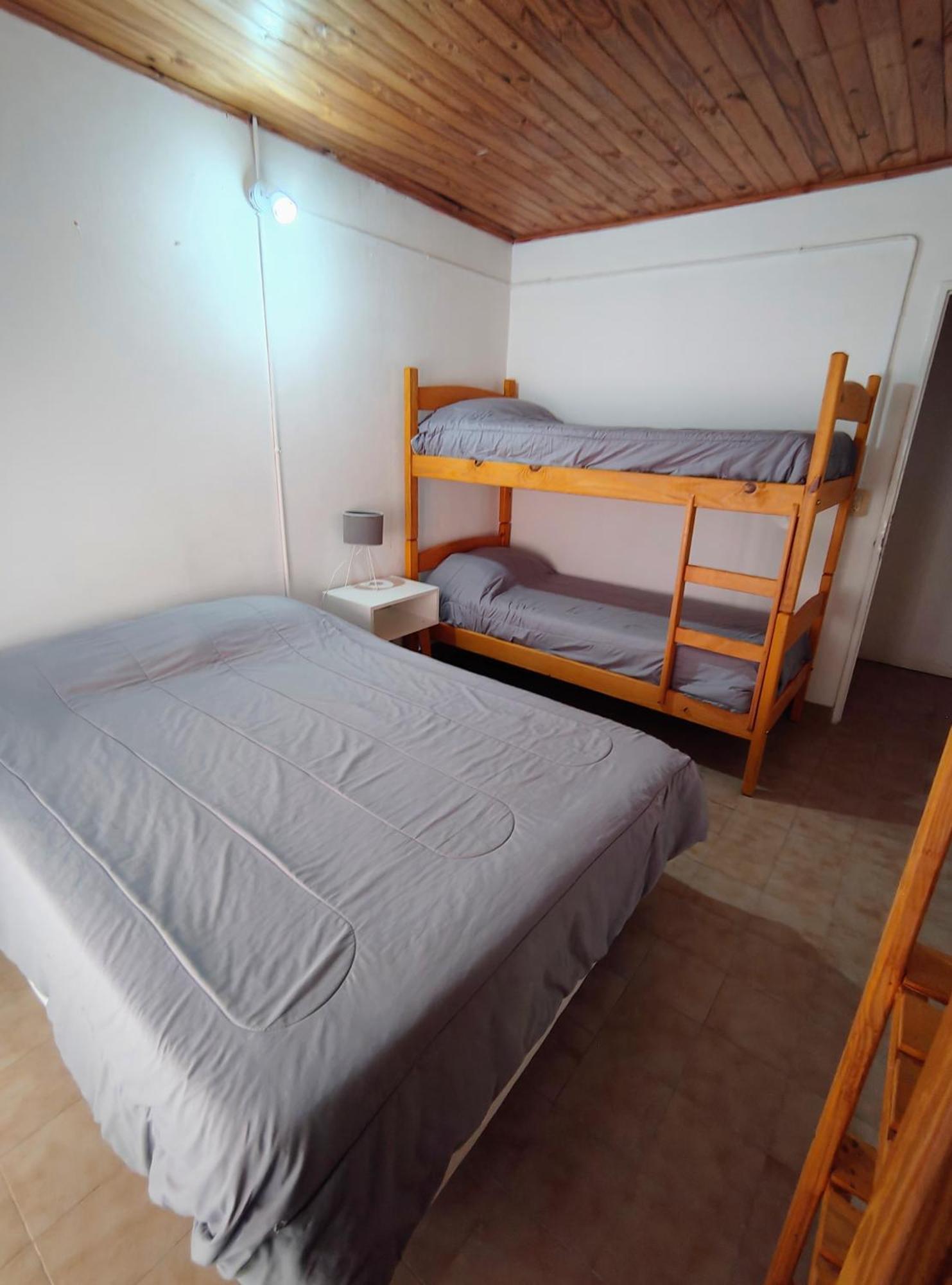 El Faro Hostel Пуэрто-Мадрин Экстерьер фото